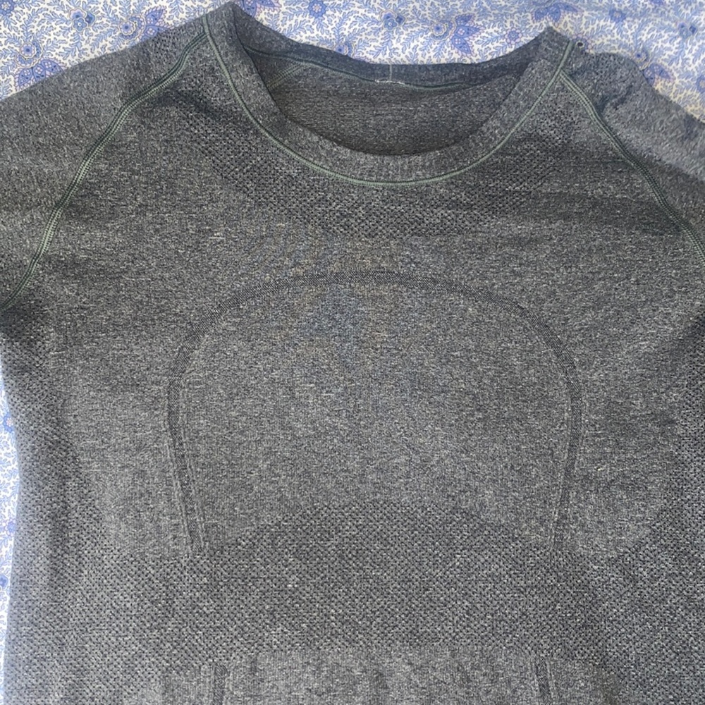 Lululemon swiftly tech long sleeve with holes and length is long